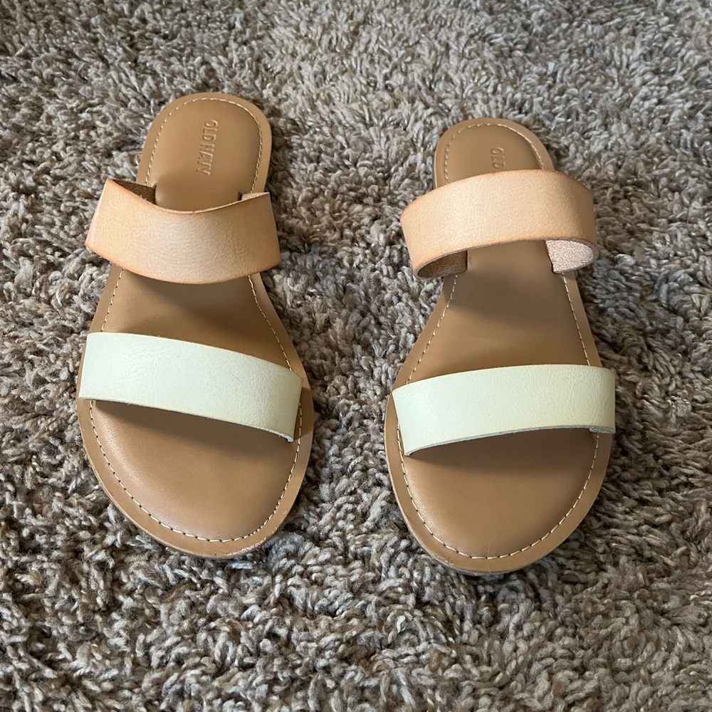 Old Navy Sandals